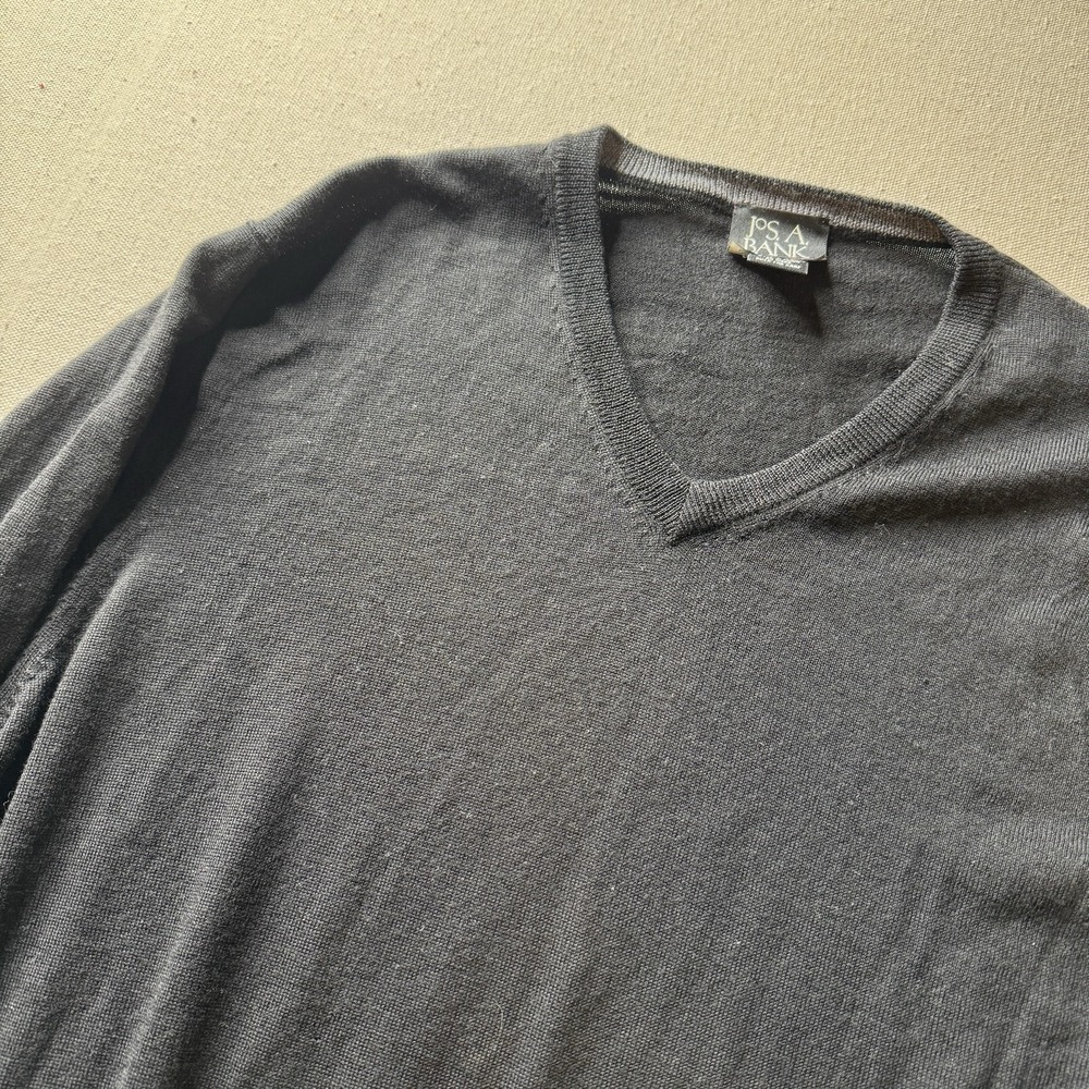 JOS‎ A BANK Traveler Collection 100% Merino Wool V Neck Sweater Men Large Black